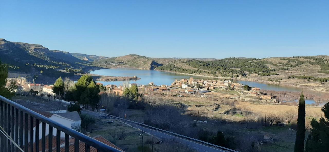 Apartamentos Rurales La Posada De Donato Nuévalos Extérieur photo
